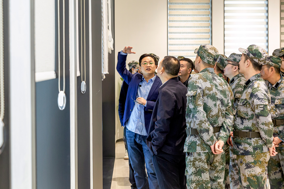 紹興市企業(yè)班組長(zhǎng)管理藝術(shù)提升班學(xué)員到西大門(mén)開(kāi)展交流學(xué)習(xí)