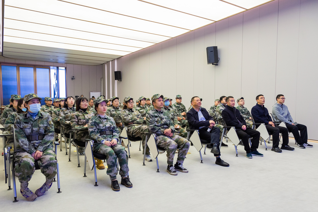 紹興市企業(yè)班組長(zhǎng)管理藝術(shù)提升班學(xué)員到西大門(mén)開(kāi)展交流學(xué)習(xí)